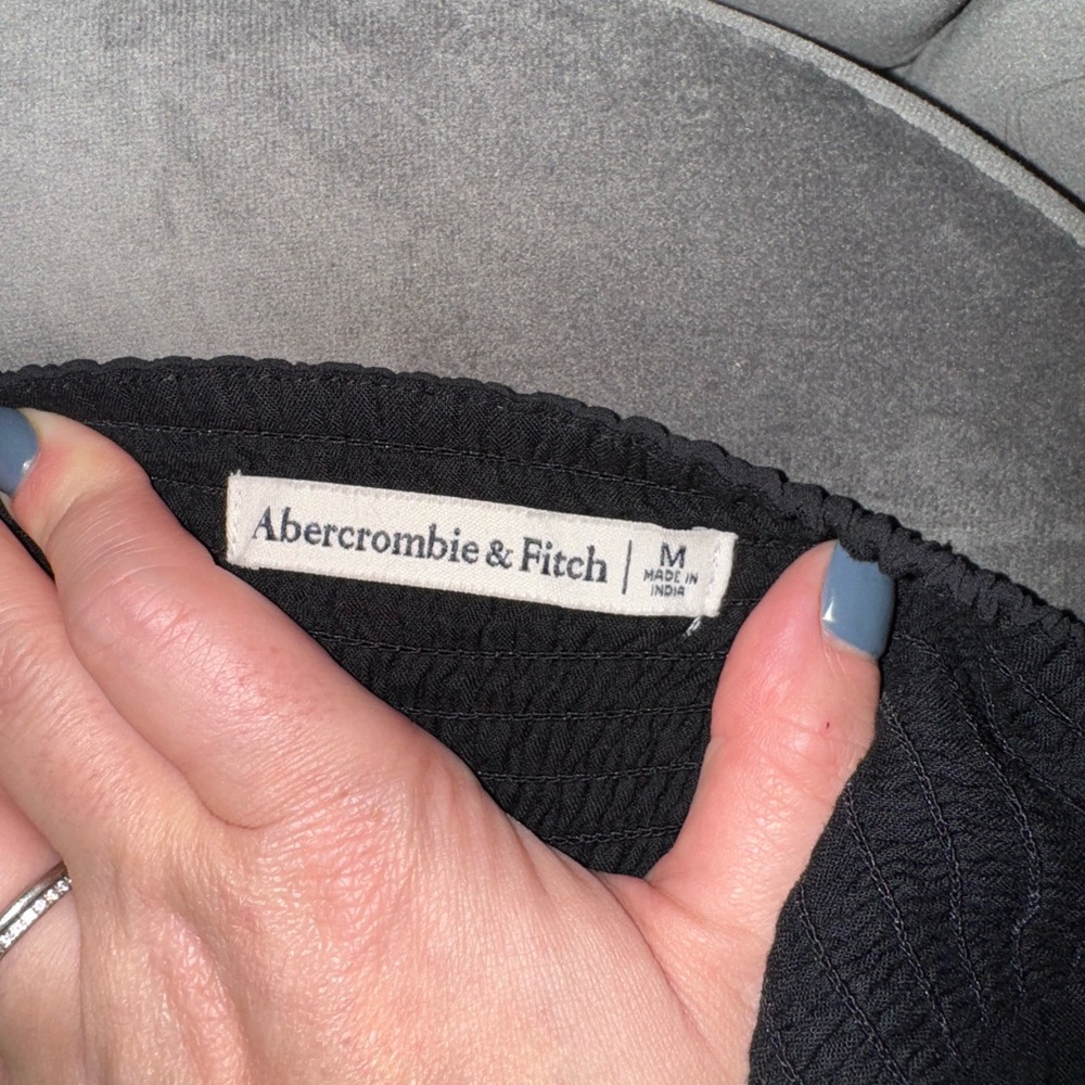 Abercrombie & Fitch Black Tie Blouse - Picture 3 of 4
